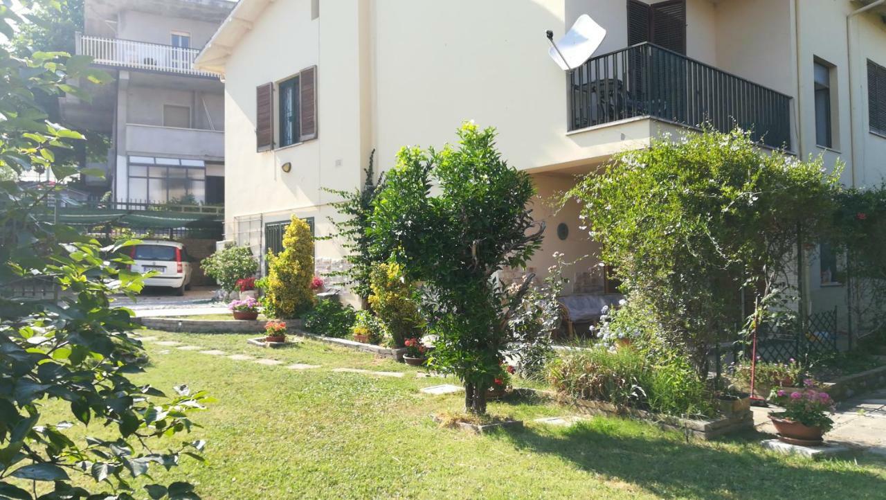 Il Giardino Bed and Breakfast Penne Buitenkant foto